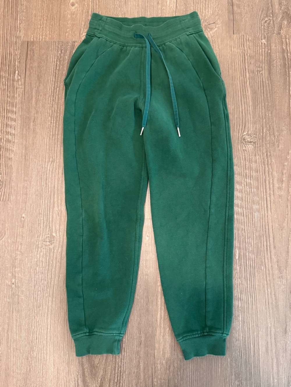 lululemon Scuba High-Rise Jogger Everglade Green